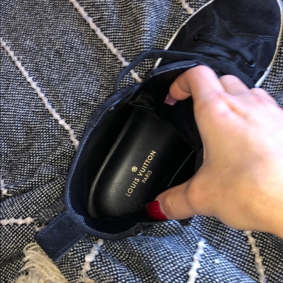 Louis Vuitton sneakers - Picture 3 of 5